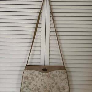 Sasson Vintage Floral Print Shoulder Bag Cream Beige